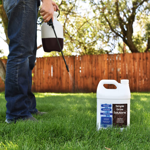 Simple Lawn Solutions comparación de tamaño del envase para ahorro