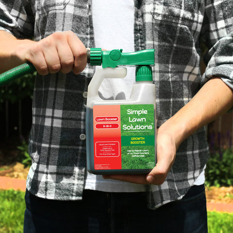 Simple Lawn Solutions detalle de etiqueta con instrucciones y beneficios claros