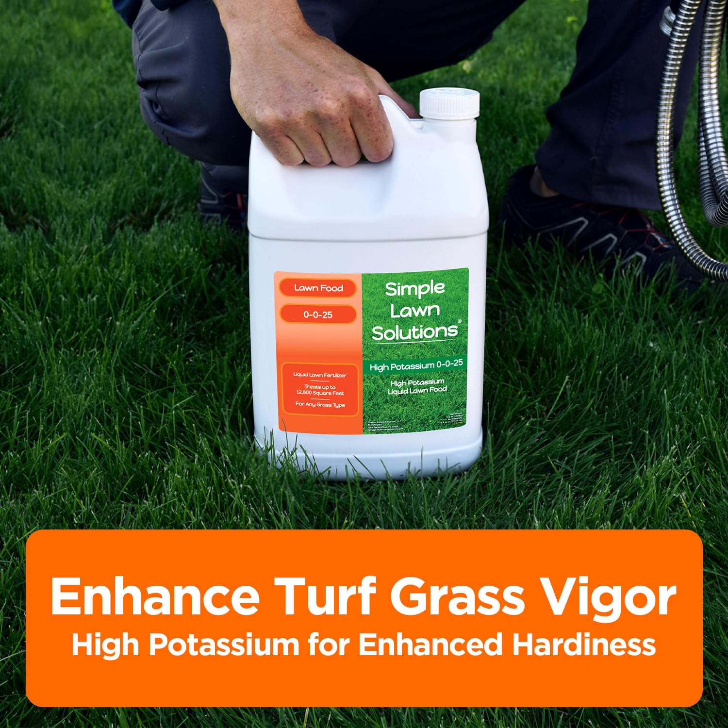 Simple Lawn Solutions envase y tapa mostrando cierre seguro para almacenamiento