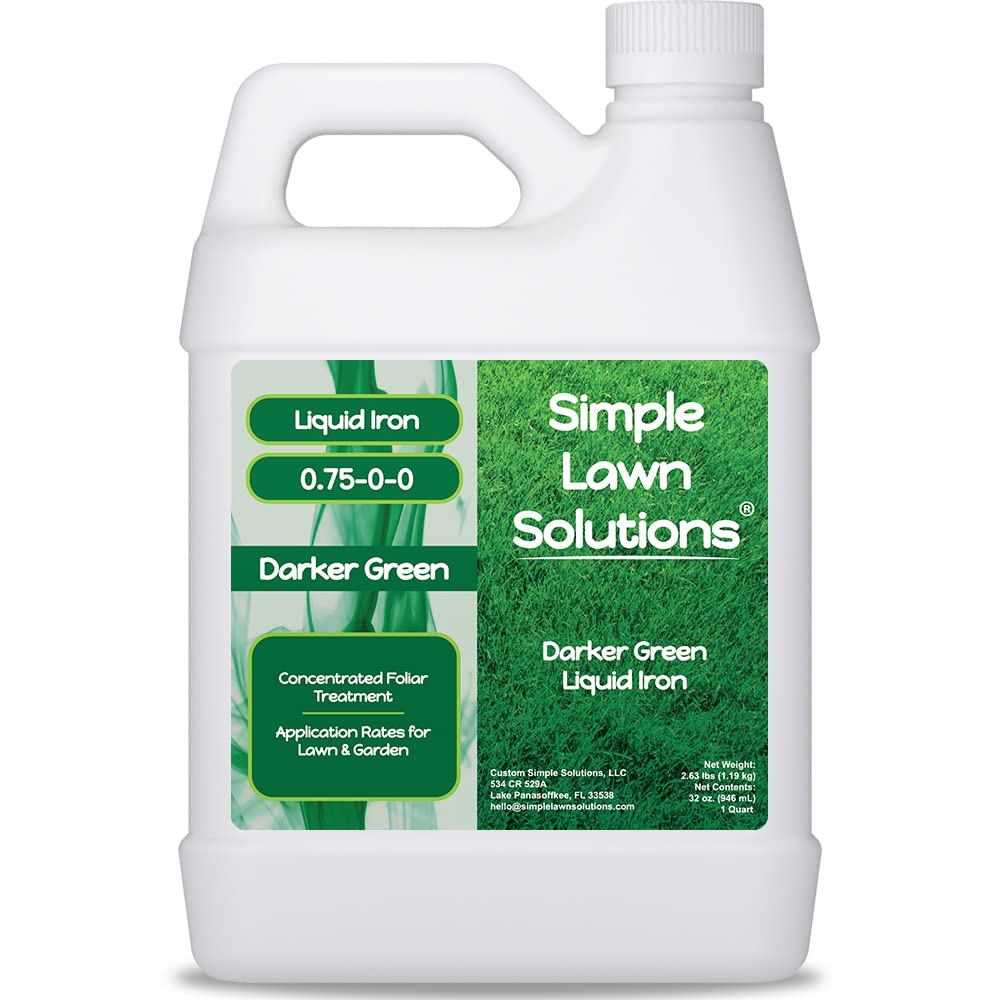 Simple Lawn Solutions envase frontal que muestra formato de 32 onzas y diseño claro