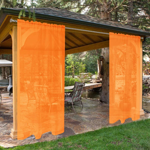 SpaceDresser panel frontal naranja mostrando elegancia y privacidad
