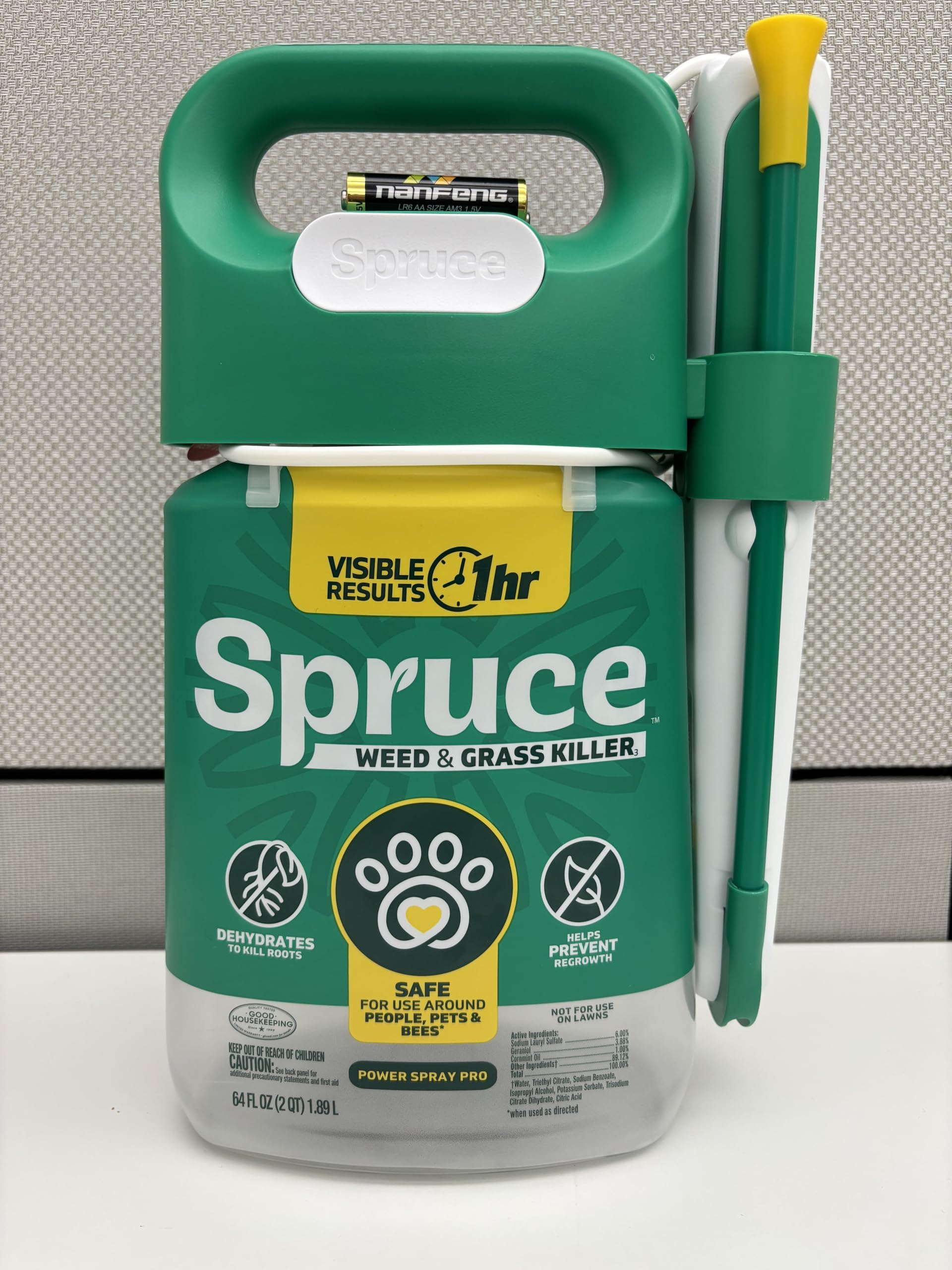 Spruce etiqueta de la botella mostrando instrucciones claras y beneficios