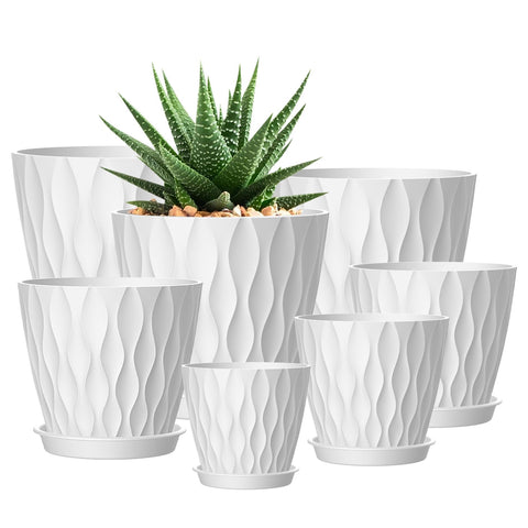 SQKH set frontal mostrando las siete macetas blancas y su acabado mate, elegante y práctico