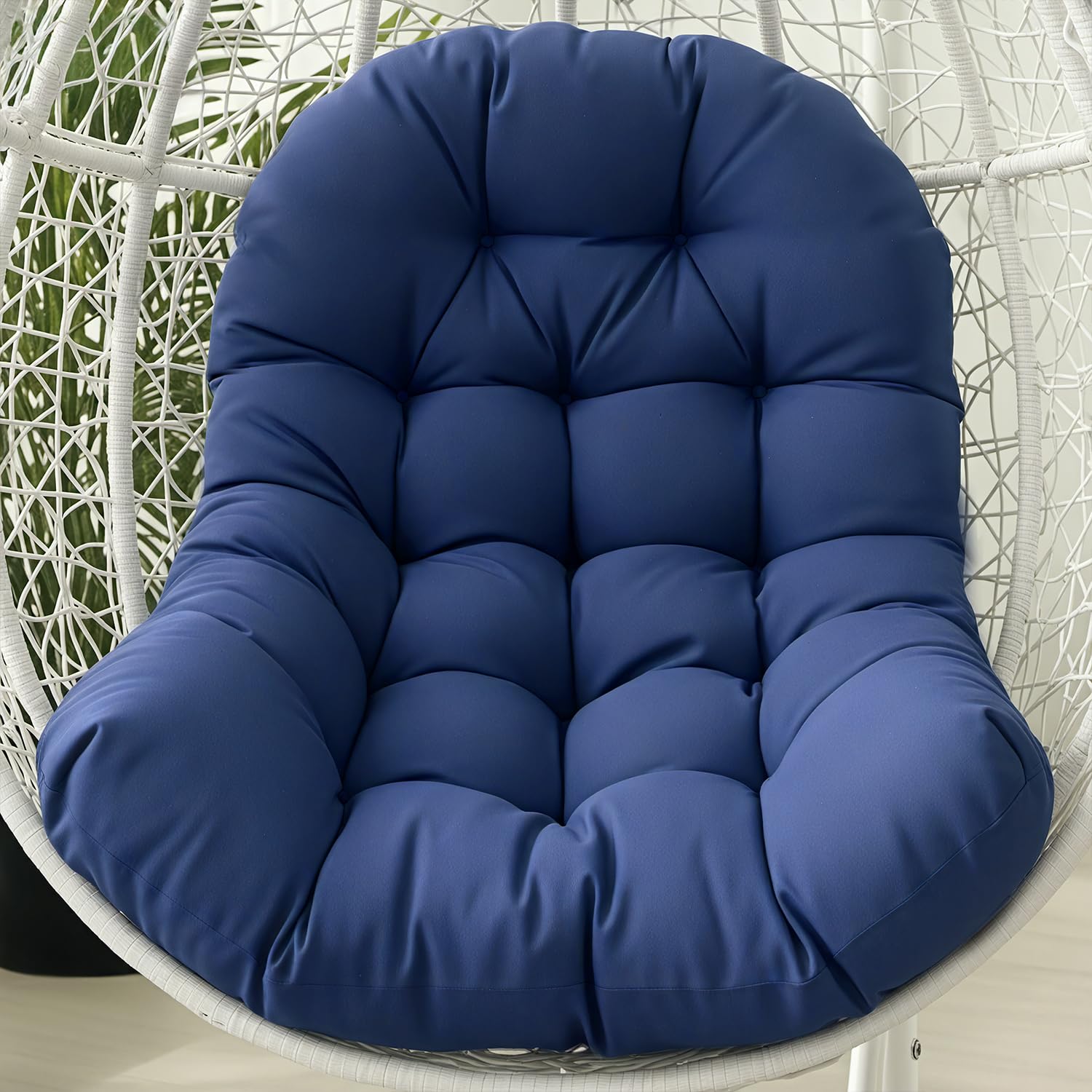 STAYDEN cojín frontal azul mostrando acolchado y forma cómoda