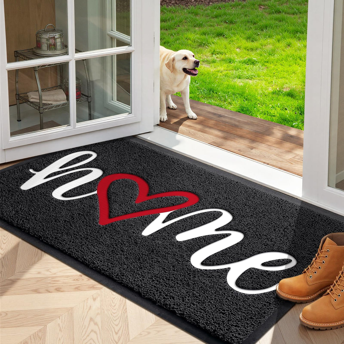 StepLively felpudo frontal negro mostrando diseño 'home' y bienvenida