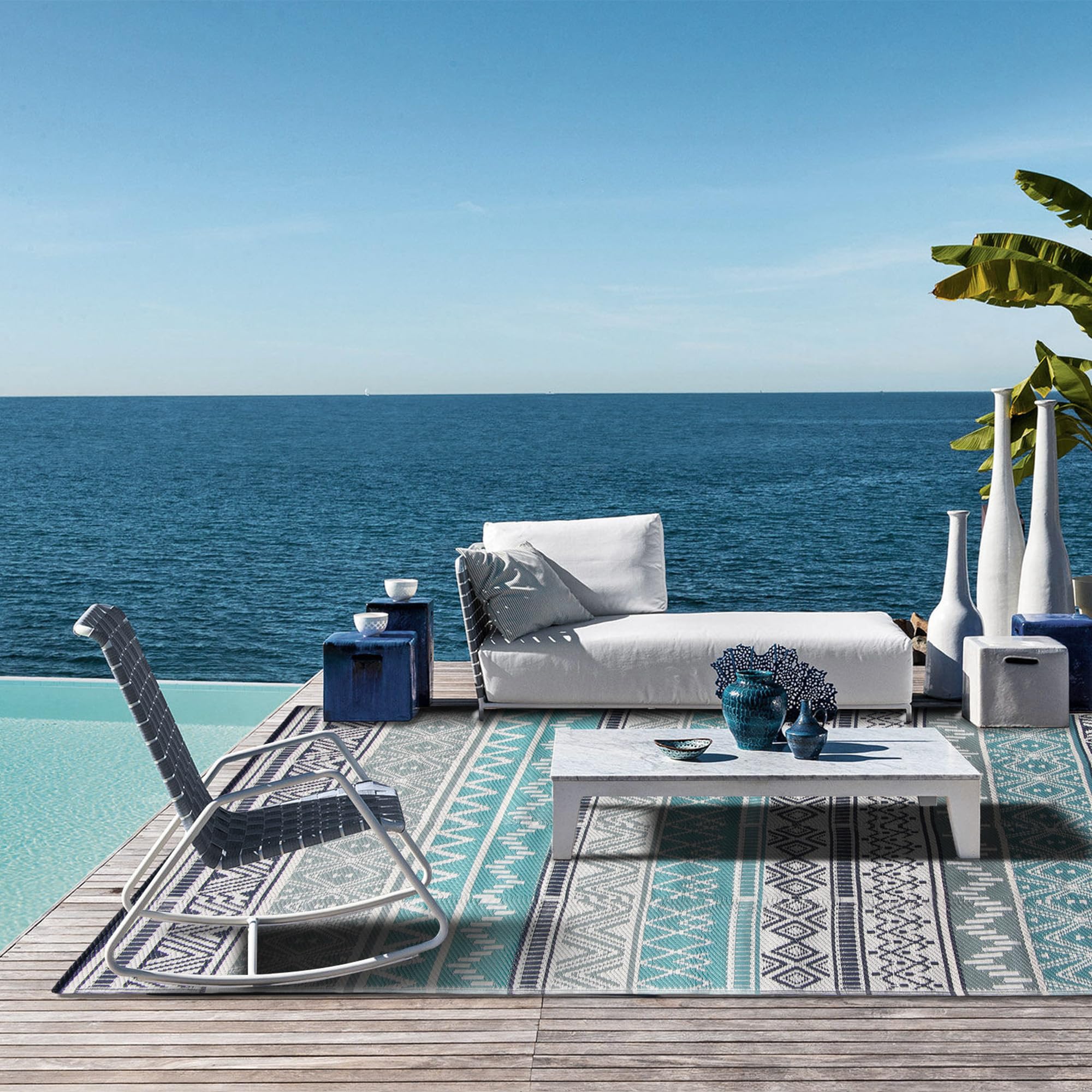 Strickland Home alfombra reversible lado azul, muestra color estable al sol