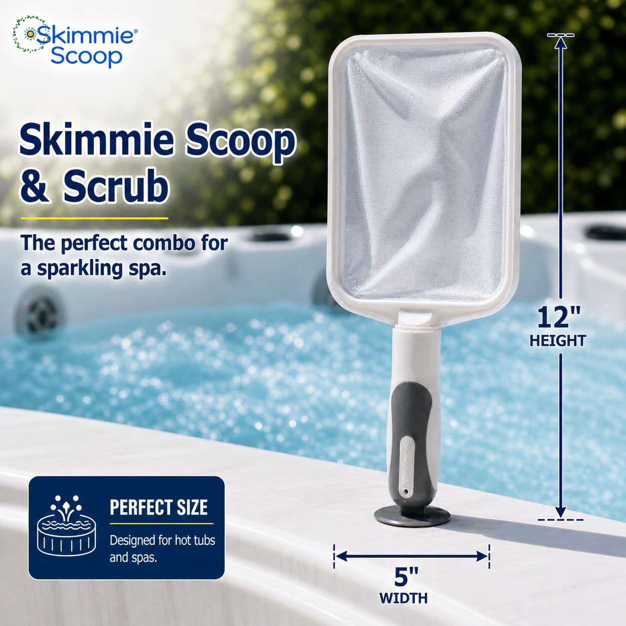 The Skimmie en uso en spa retirando hojas para agua más clara