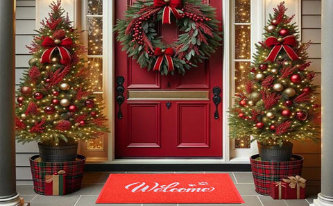 T.HENV felpudo en entrada decorada aportando bienvenida festiva