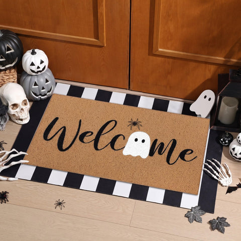 Tinideya detalle de letras "Welcome" destacando diseño claro