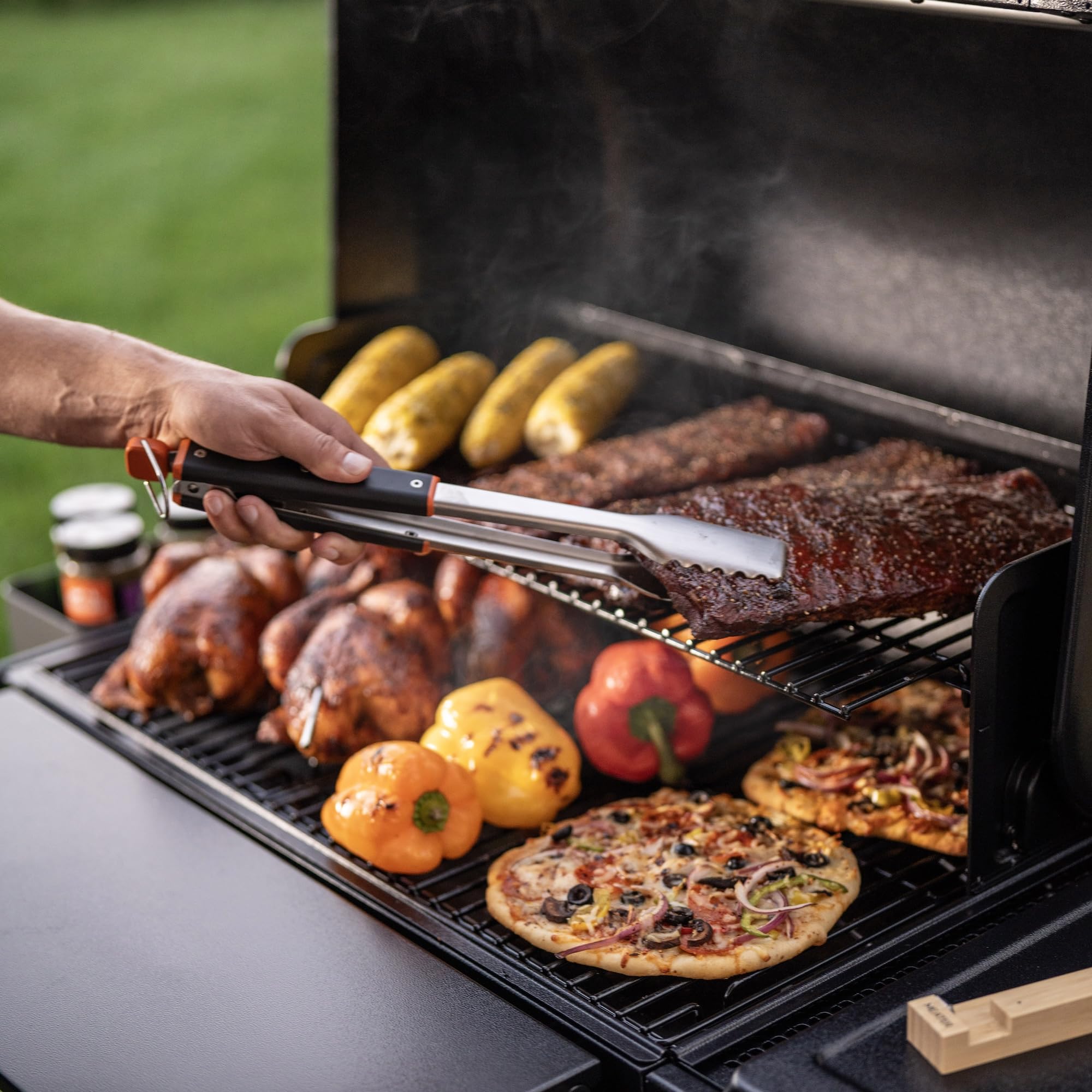 Traeger pinzas detalle anilla para colgar y almacenamiento ordenado