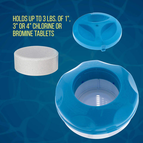 U.S. Pool Supply dosificador flotando en piscina para mantenimiento continuo