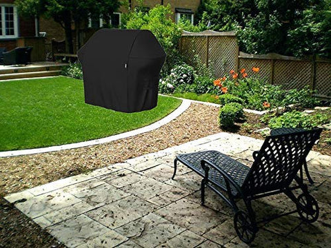 Uniflasy ambientada en jardín ofreciendo protección y estética exterior