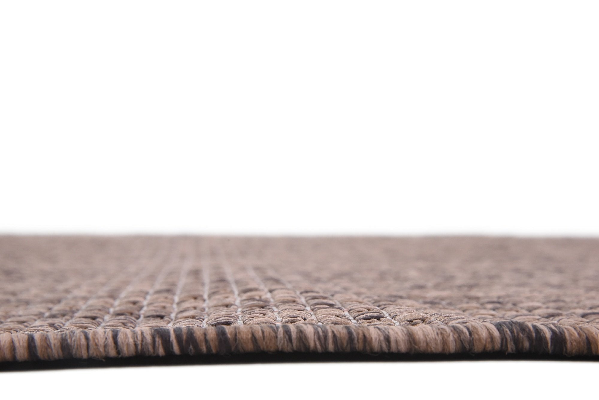 Unique Loom alfombra empaquetada enrollada lista para envío, llega protegida