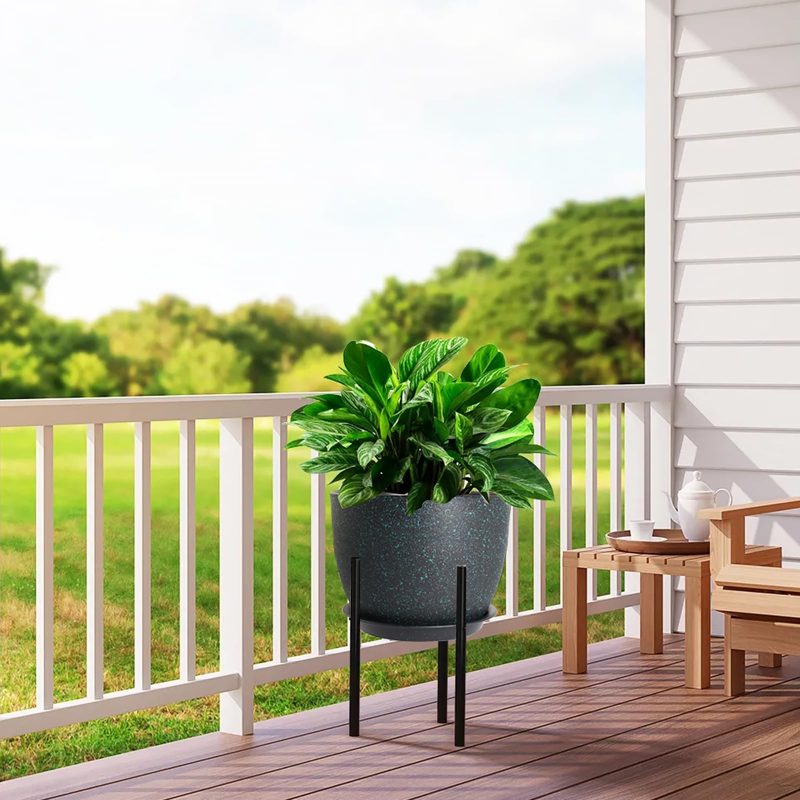 UOUZ maceta con monstera demostrando capacidad para plantas grandes