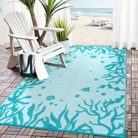 Uphome alfombra exterior frontal mostrando diseño costero y resistencia