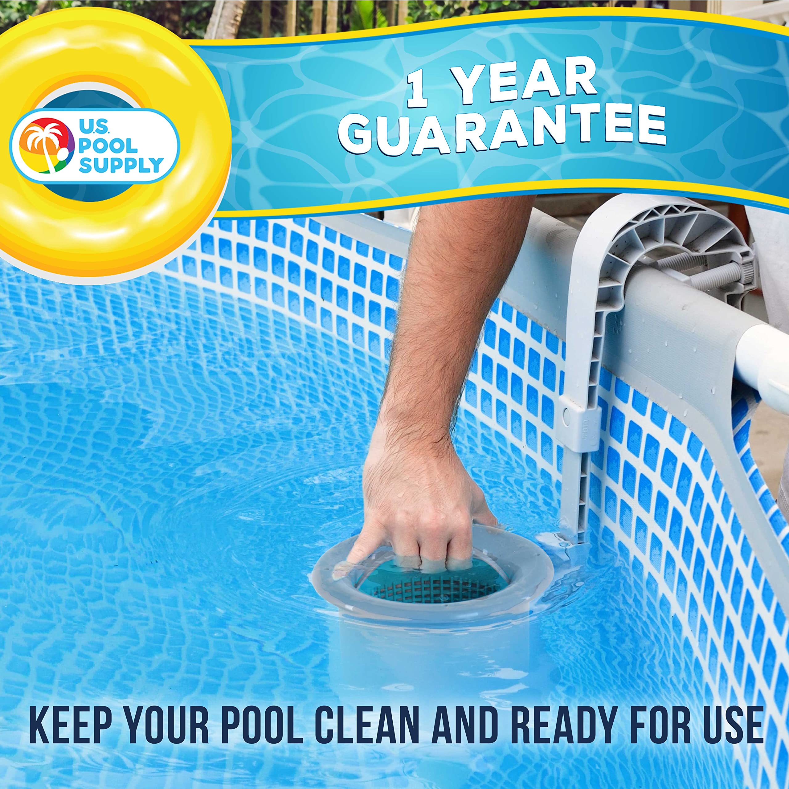 U.S. Pool Supply setting lifestyle con skimmer que mantiene piscina lista para usar