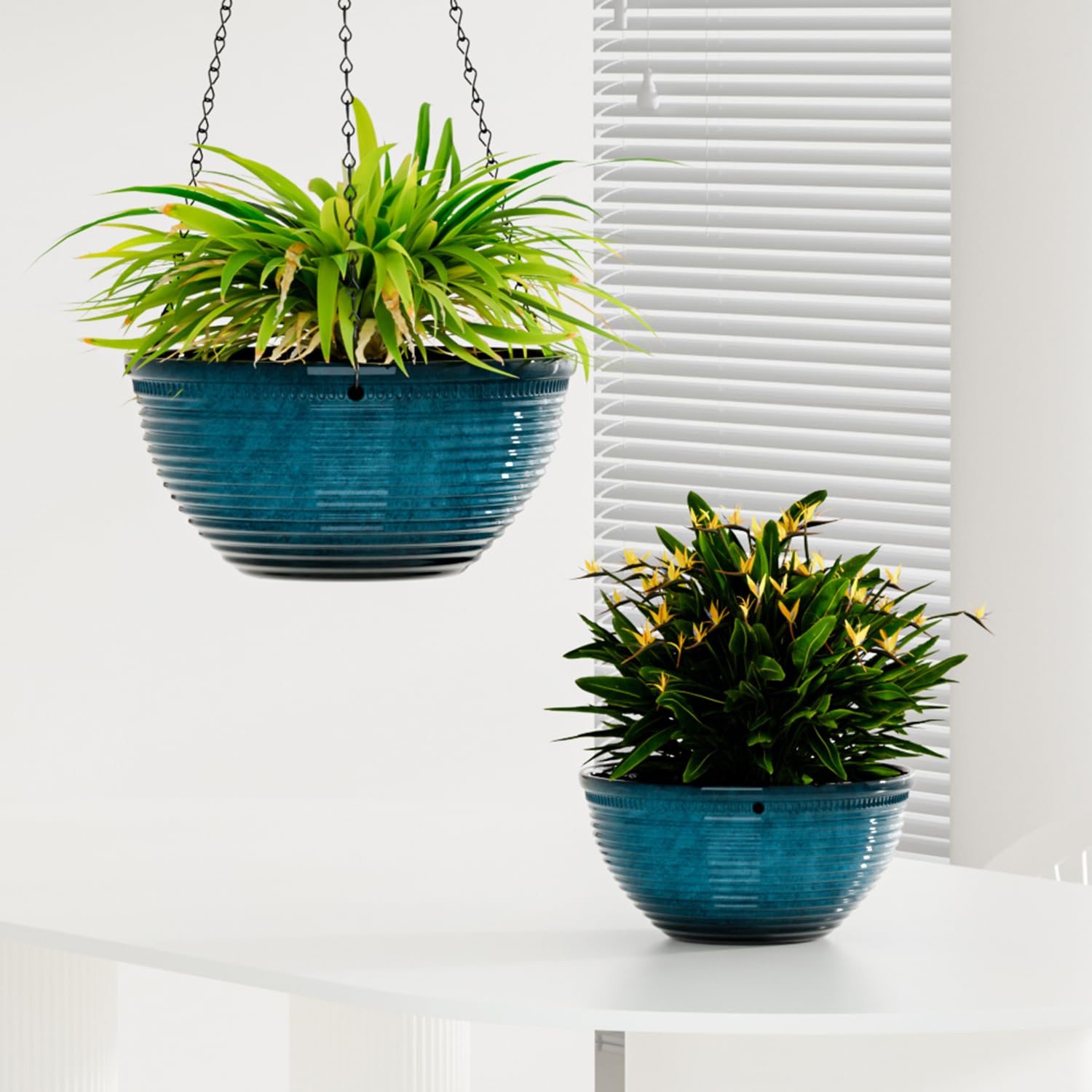 Vanslogreen dos maceteros en composición mostrando versatilidad decorativa