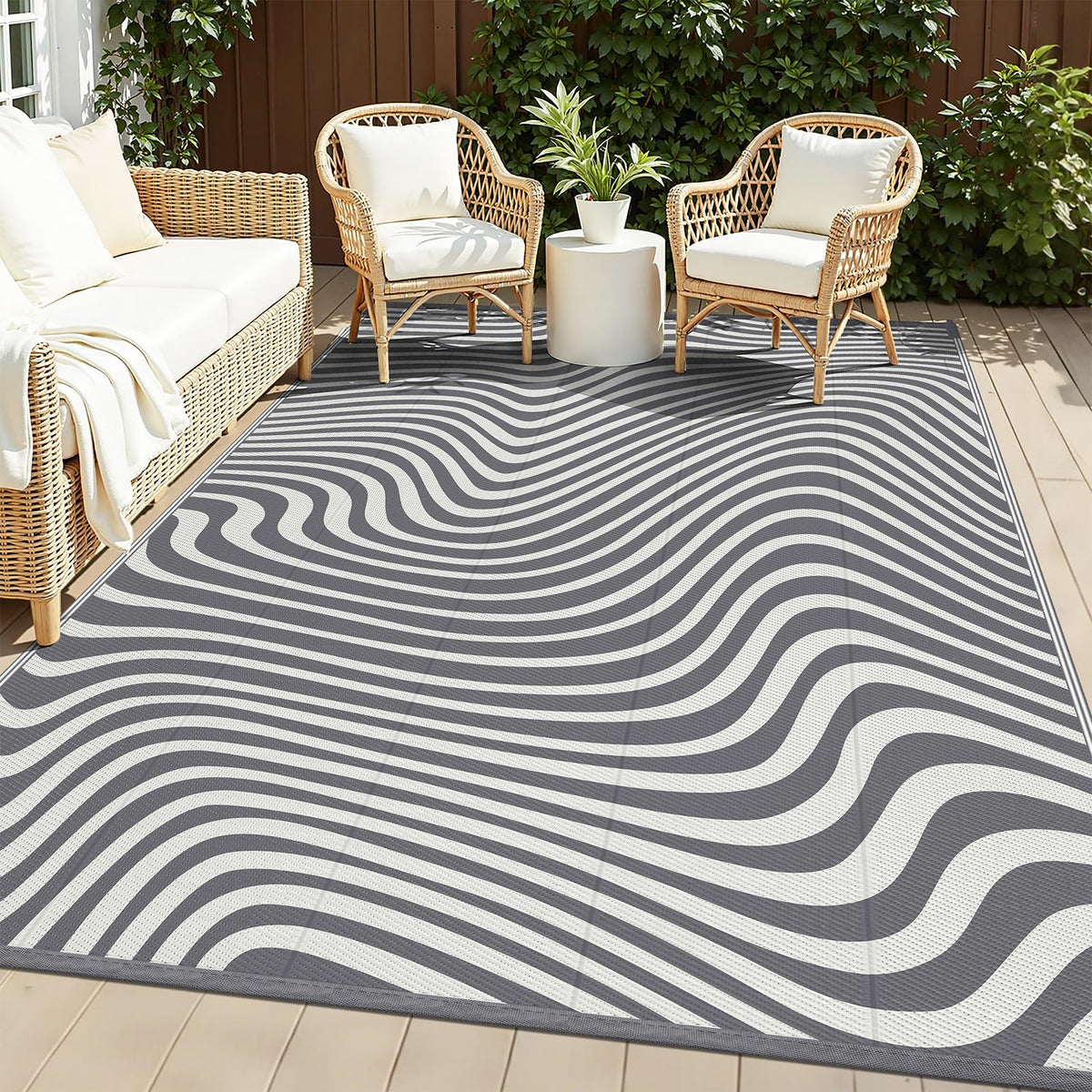 Vaukki vista frontal de la alfombra 5x8 que muestra diseño gris rayado y beneficio estético