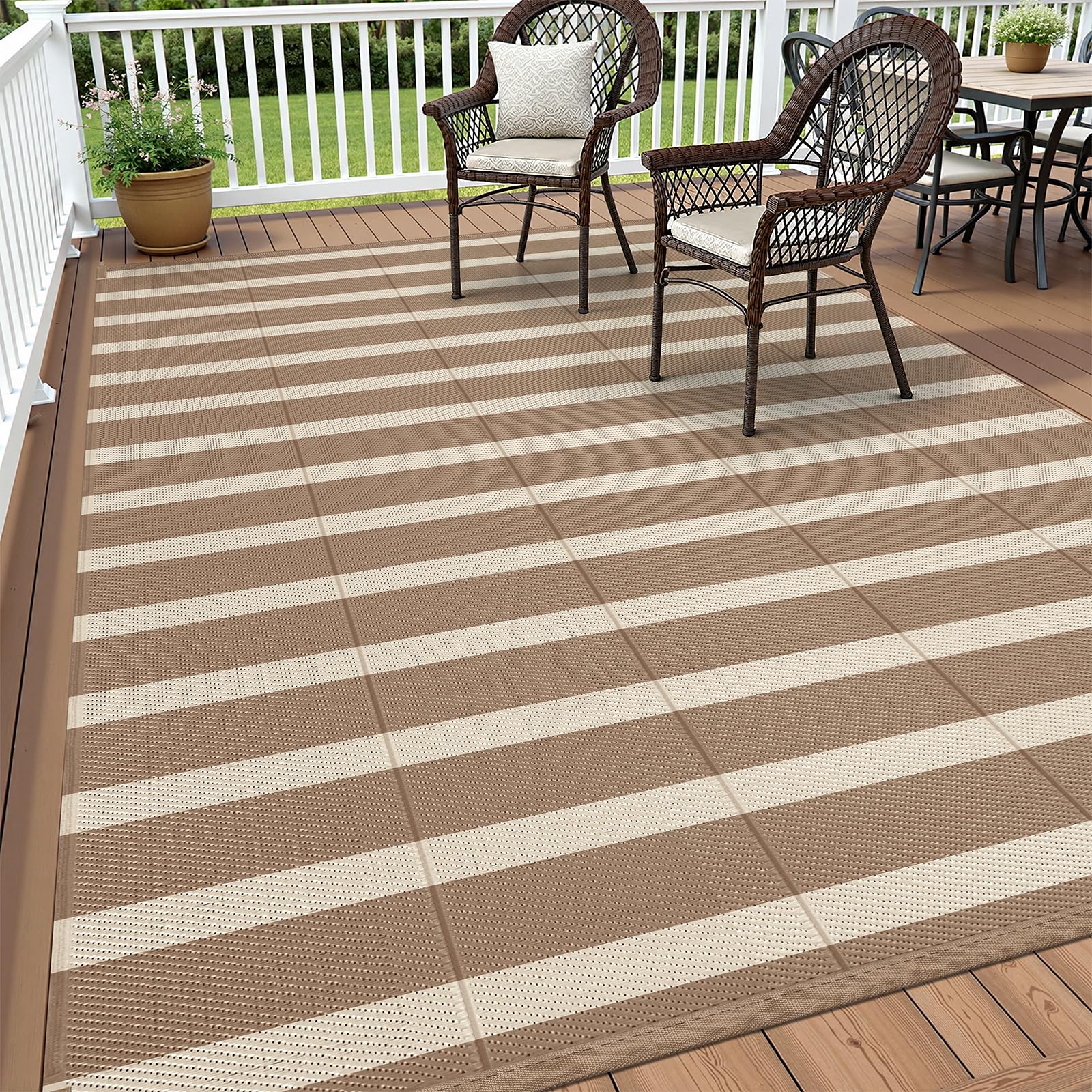 Vaukki alfombra exterior vista frontal, aspecto decorativo y resistente