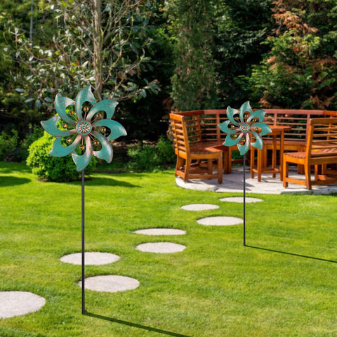 VEWOGARDEN detalle de palas metálicas resistente que refleja luz