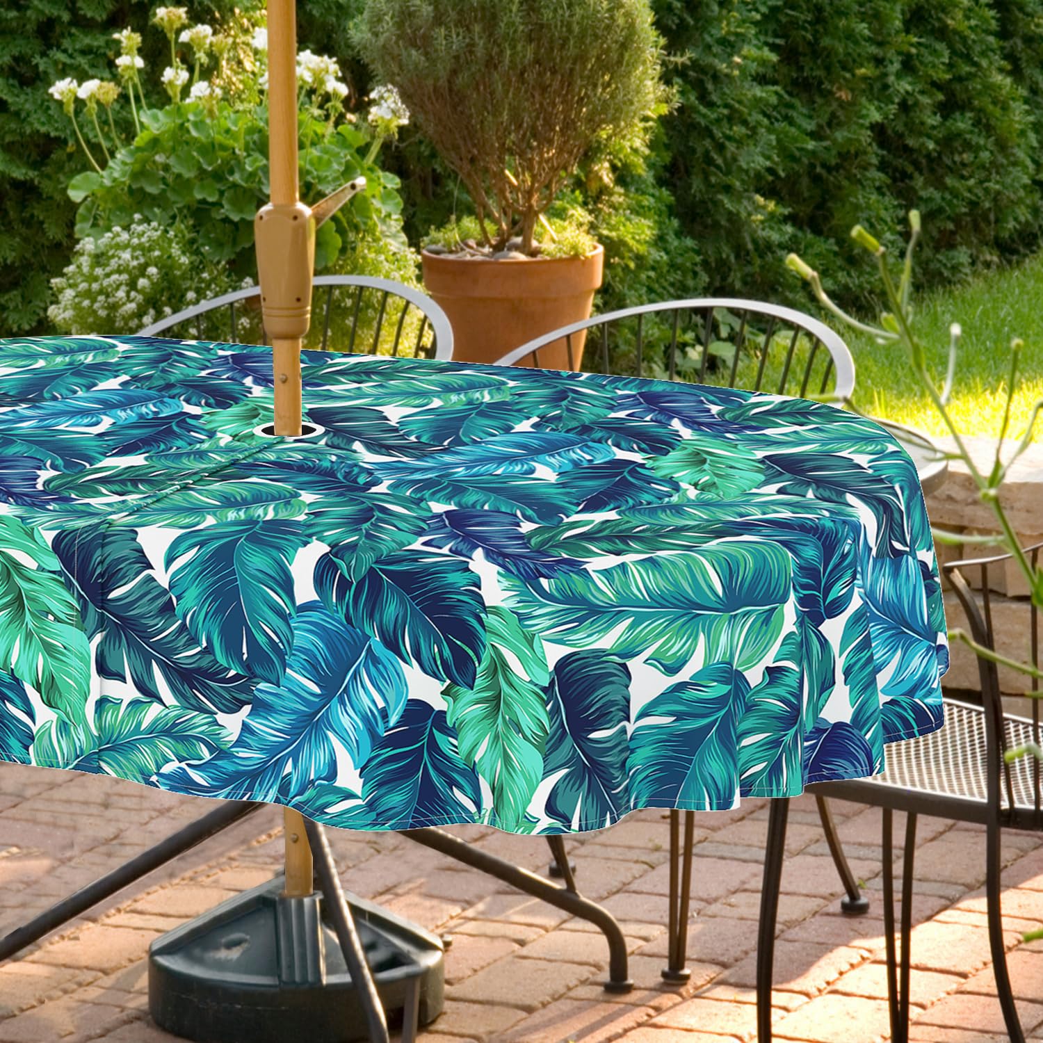 Virtumob mantel frontal empaquetado mostrando estampado hojas de palma y protección contra manchas