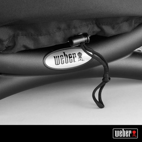 Weber funda colocada en Baby Q demostrando protección completa