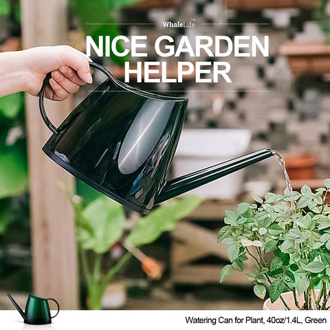 WhaleLife regadera en uso regando plantas de escritorio con precisión