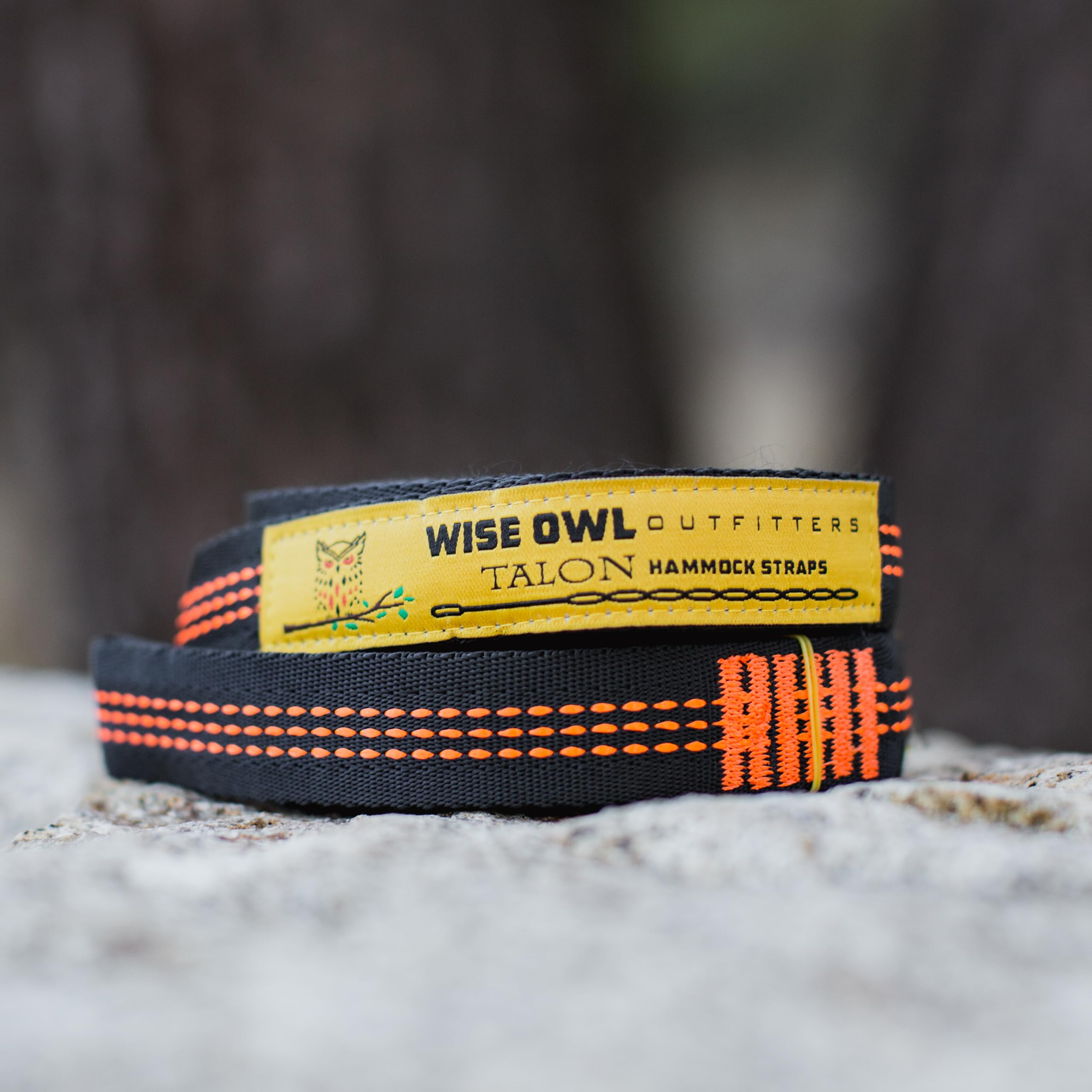 Wise Owl Outfitters comparación de tamaño plegado que facilita transporte