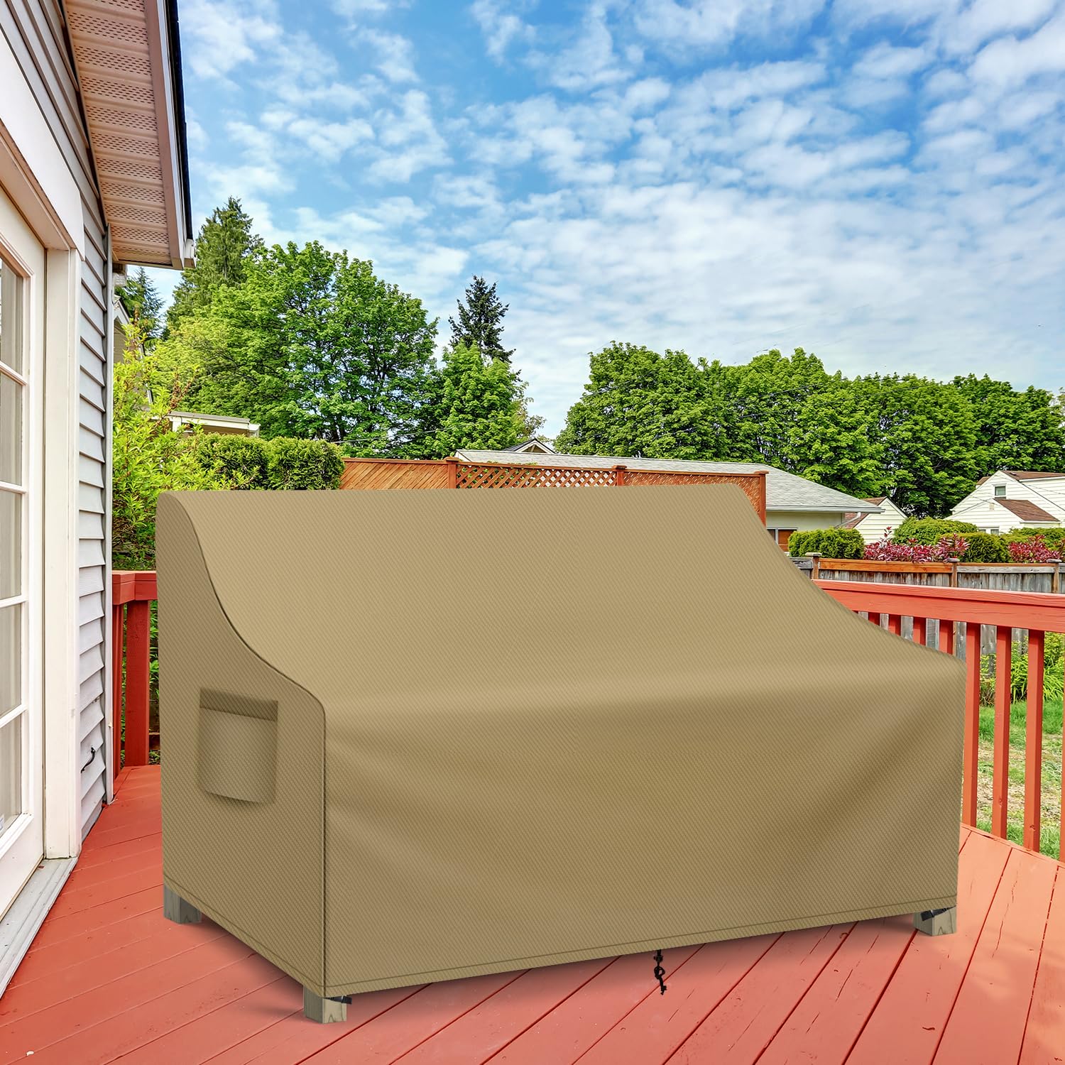 WLEAFJ comparación de escala mostrando ajuste para loveseat grande