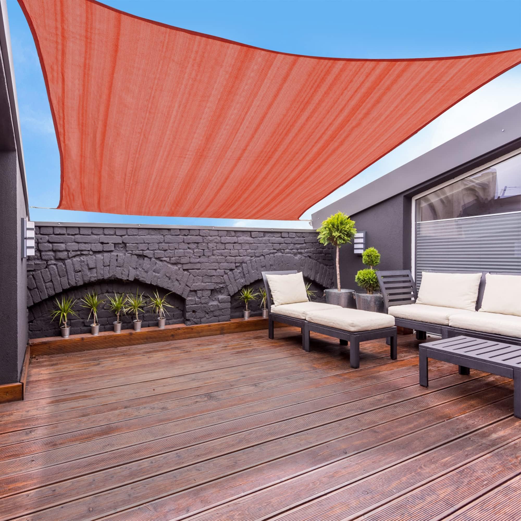 Yardmaker vista frontal del toldo rectangular que aporta sombra elegante