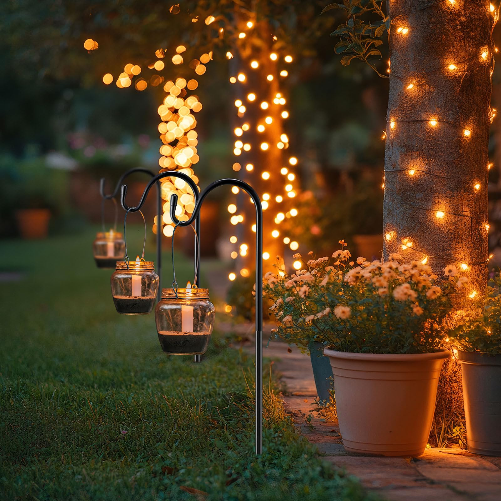 Yetene ganchos en ambiente de jardín, realzan iluminación y decoración exterior