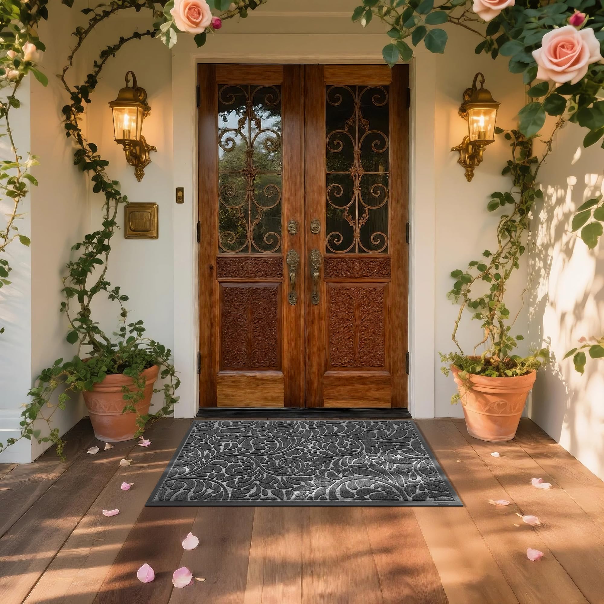 Yimobra detalle del diseño floral ofreciendo aspecto decorativo y práctico