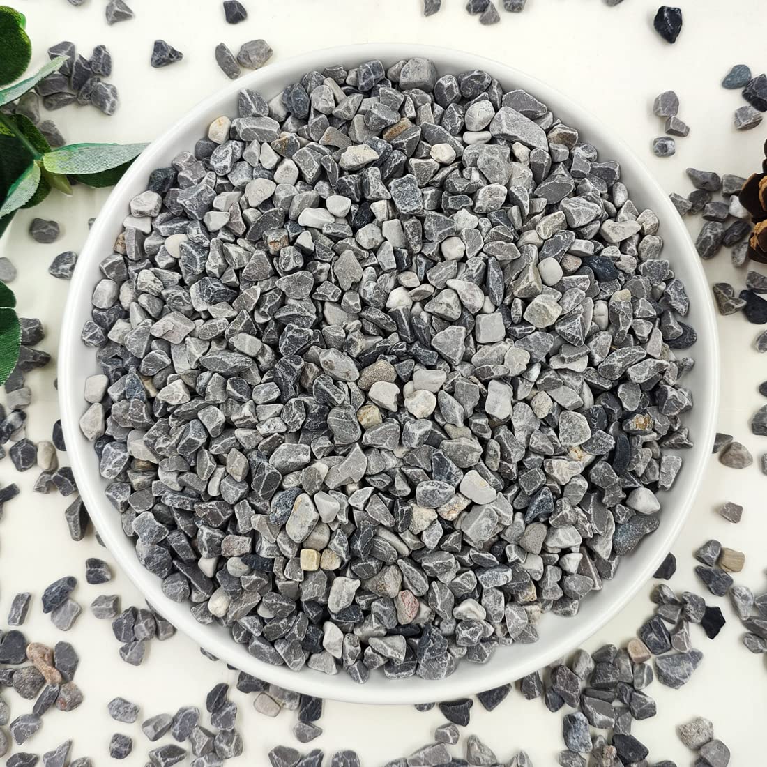 YISZM bolsa frontal 5 lb mostrando grava gris y beneficio de drenaje